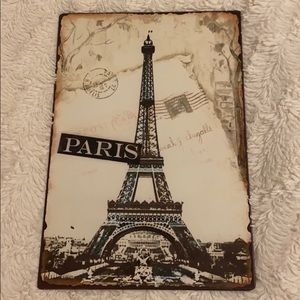 Metal Paris sign